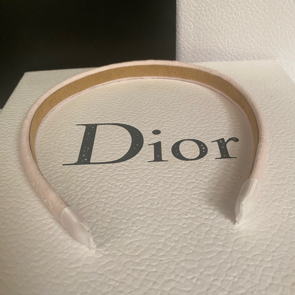 Slim Dior Pale Pink Logo Ribbon Headband - Picture 3 of 5